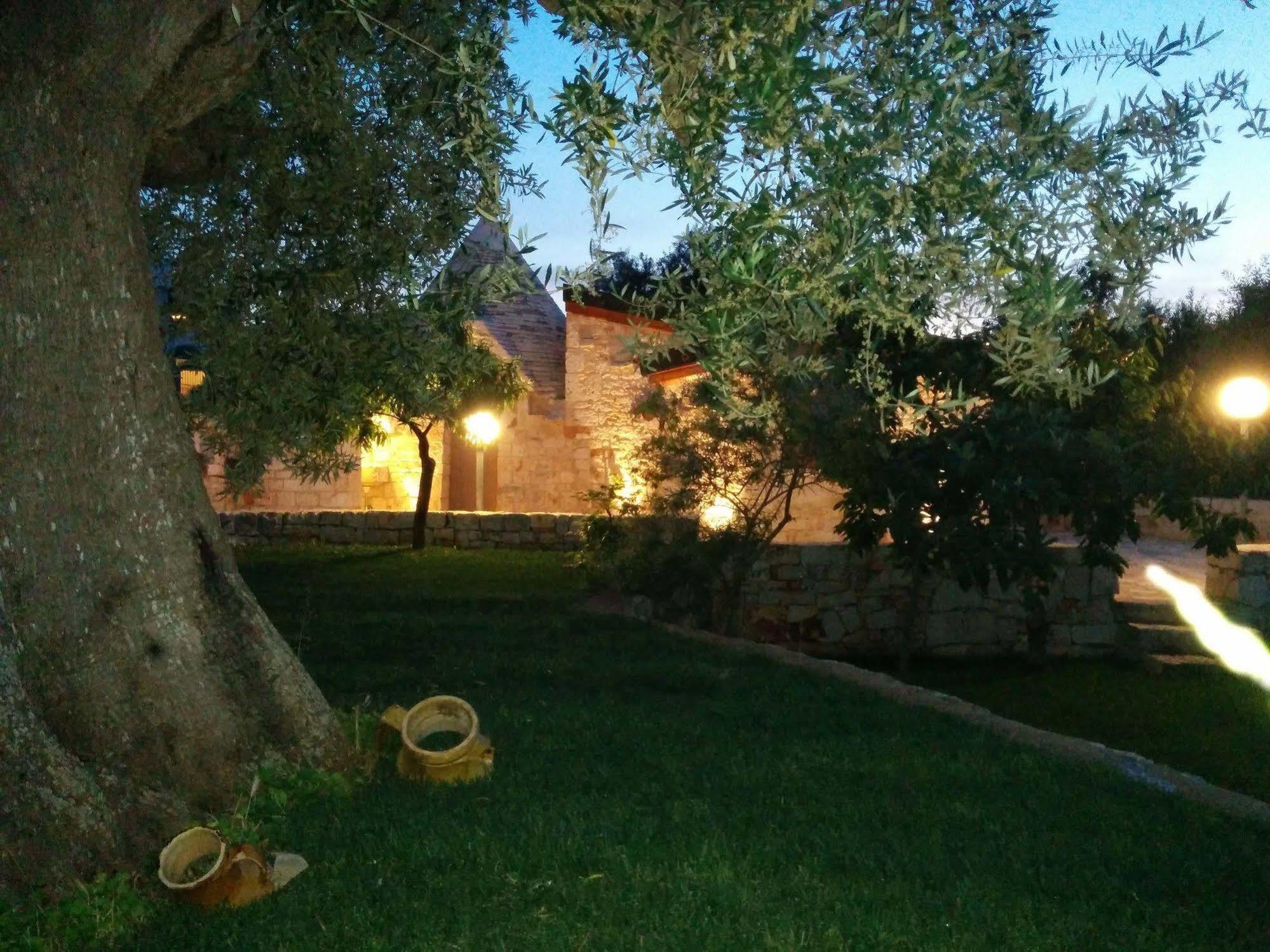 Il Giardino Degli Ulivi Bed & Breakfast Castellana Grotte Dış mekan fotoğraf